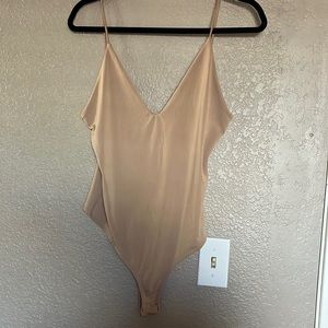 Sleek and Slay Bodysuit in Mocha